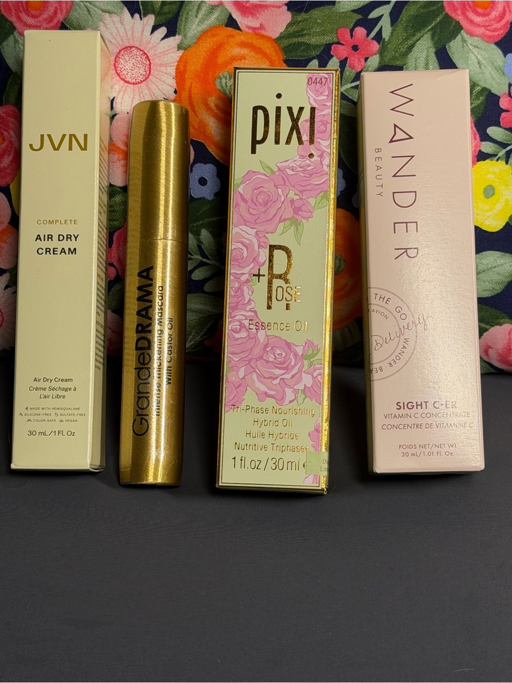 Pixi / Wander Beauty / JVN / Grande Beauty - bundle